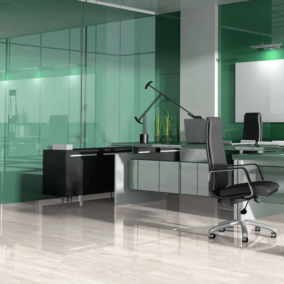 Timber Oak - 8mm High Gloss Laminate Flooring