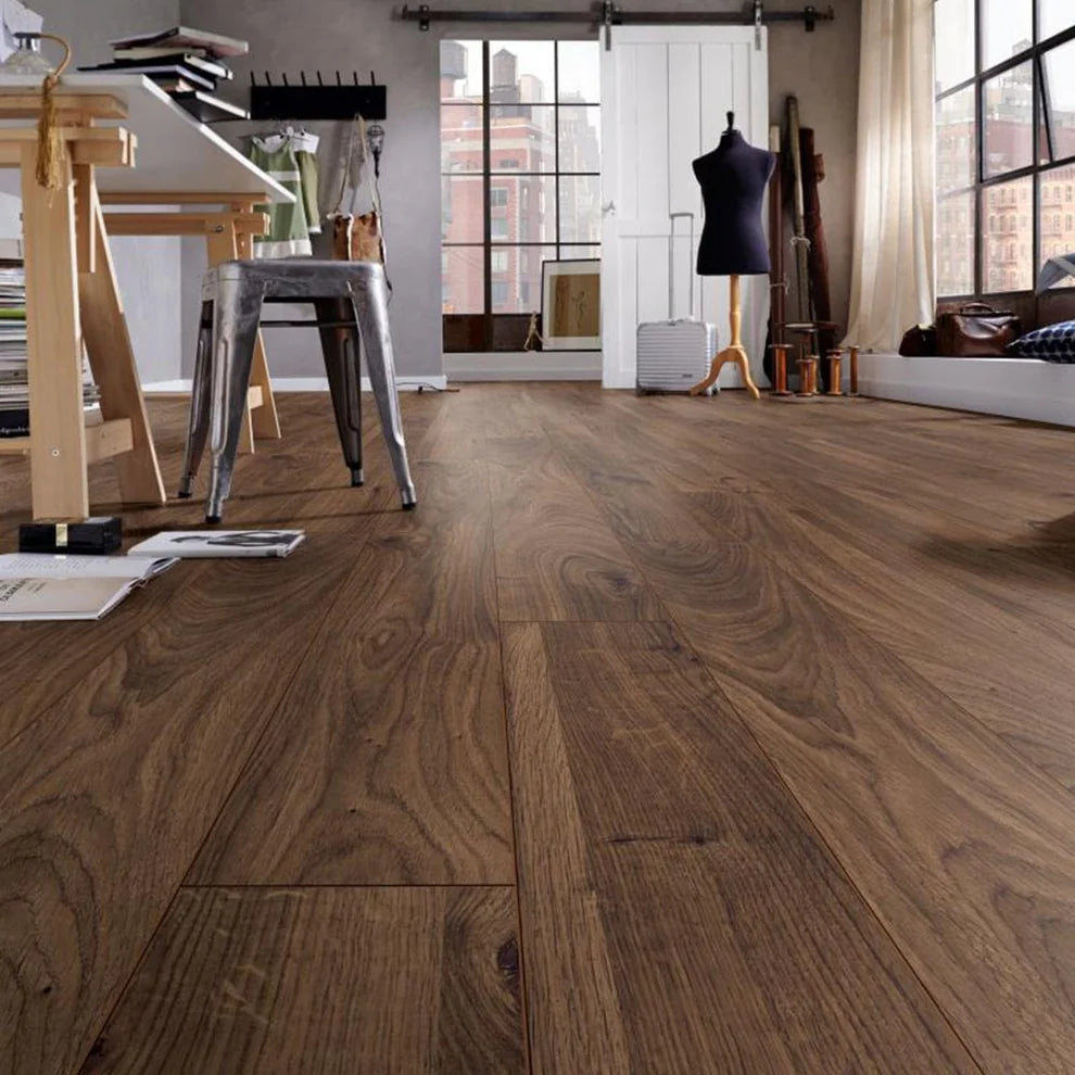 Magnolia Dark Oak - 12mm Laminate Flooring