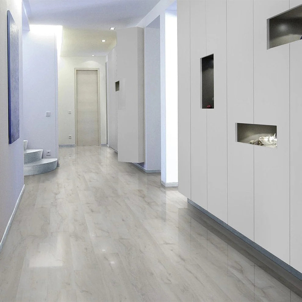 Acorn Griege Oak - 8mm High Gloss Laminate Flooring