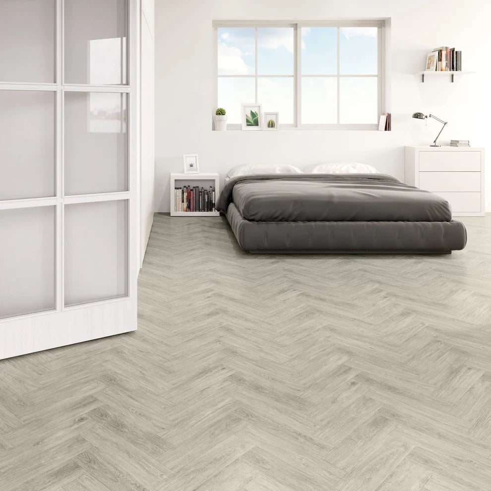 Rivau - Water-resistant 8mm Matt Laminate Flooring