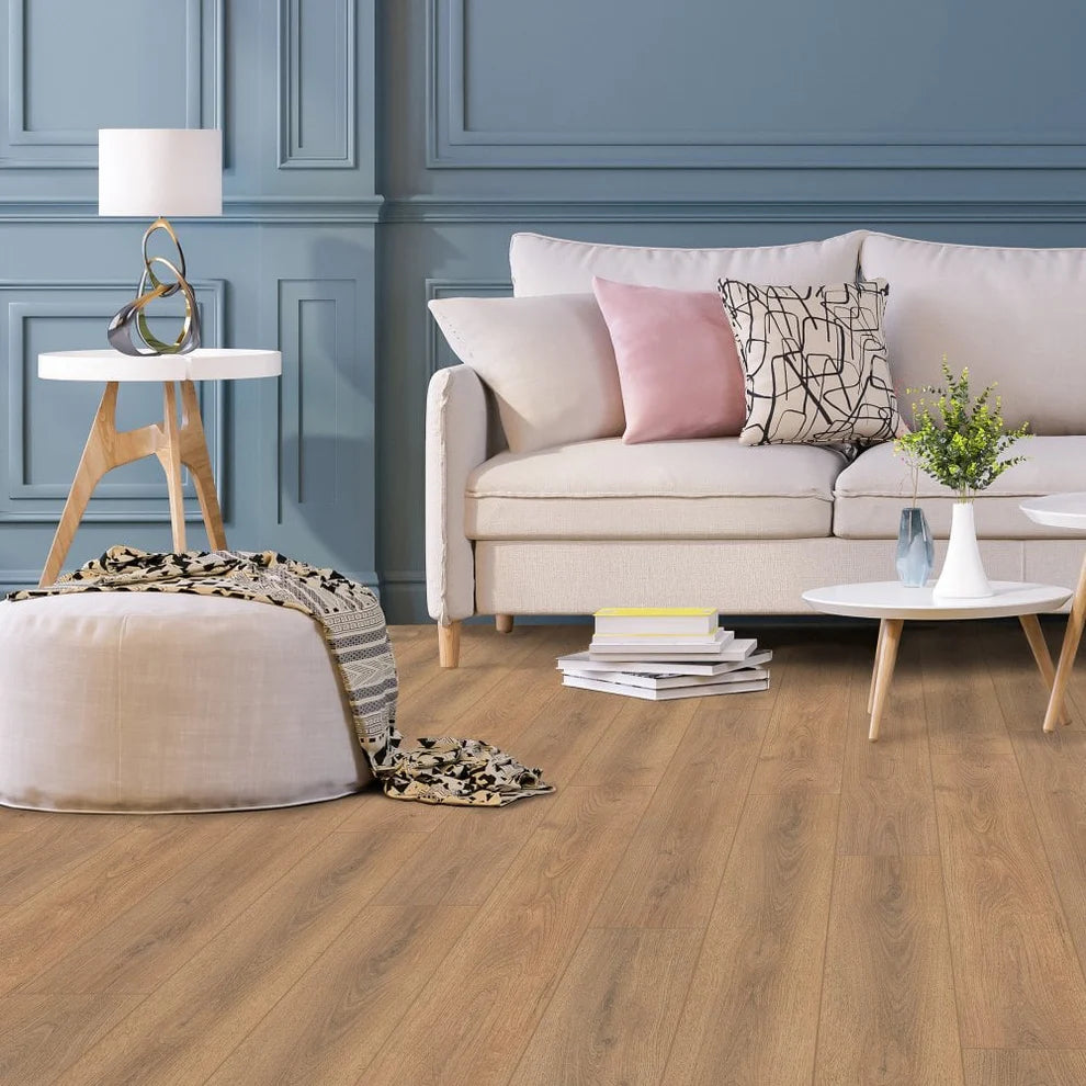 Summer Oak - 8mm Laminate Flooring
