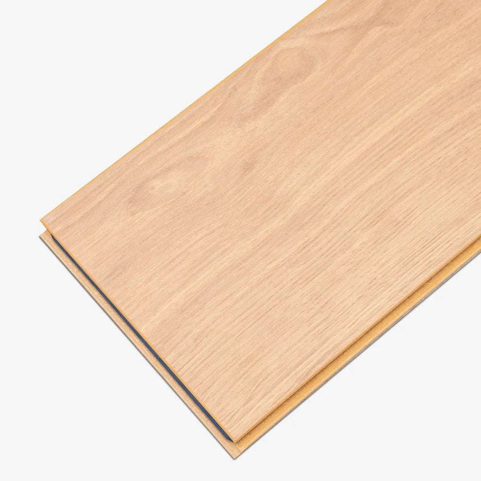 Waveless Nature Oak - Exquisite 8mm Laminate Flooring